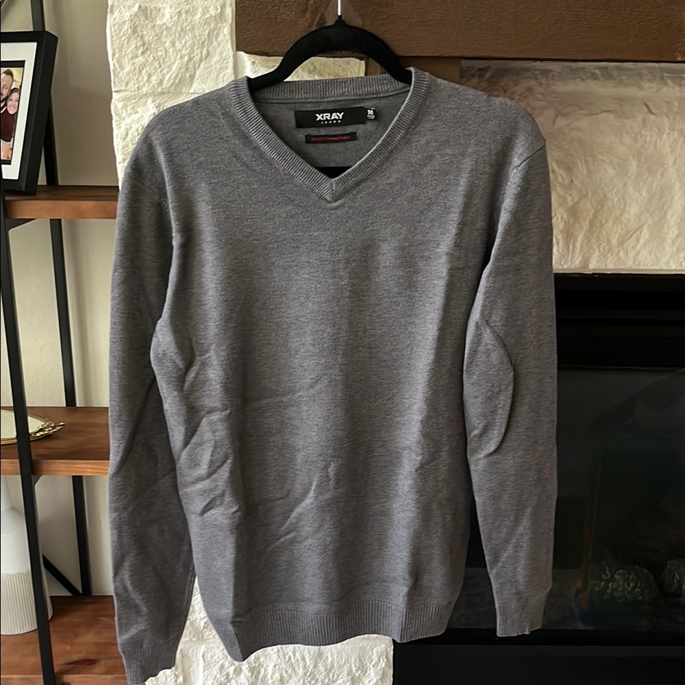 Xray Men's Charcoal Grey V-Neck Sweater